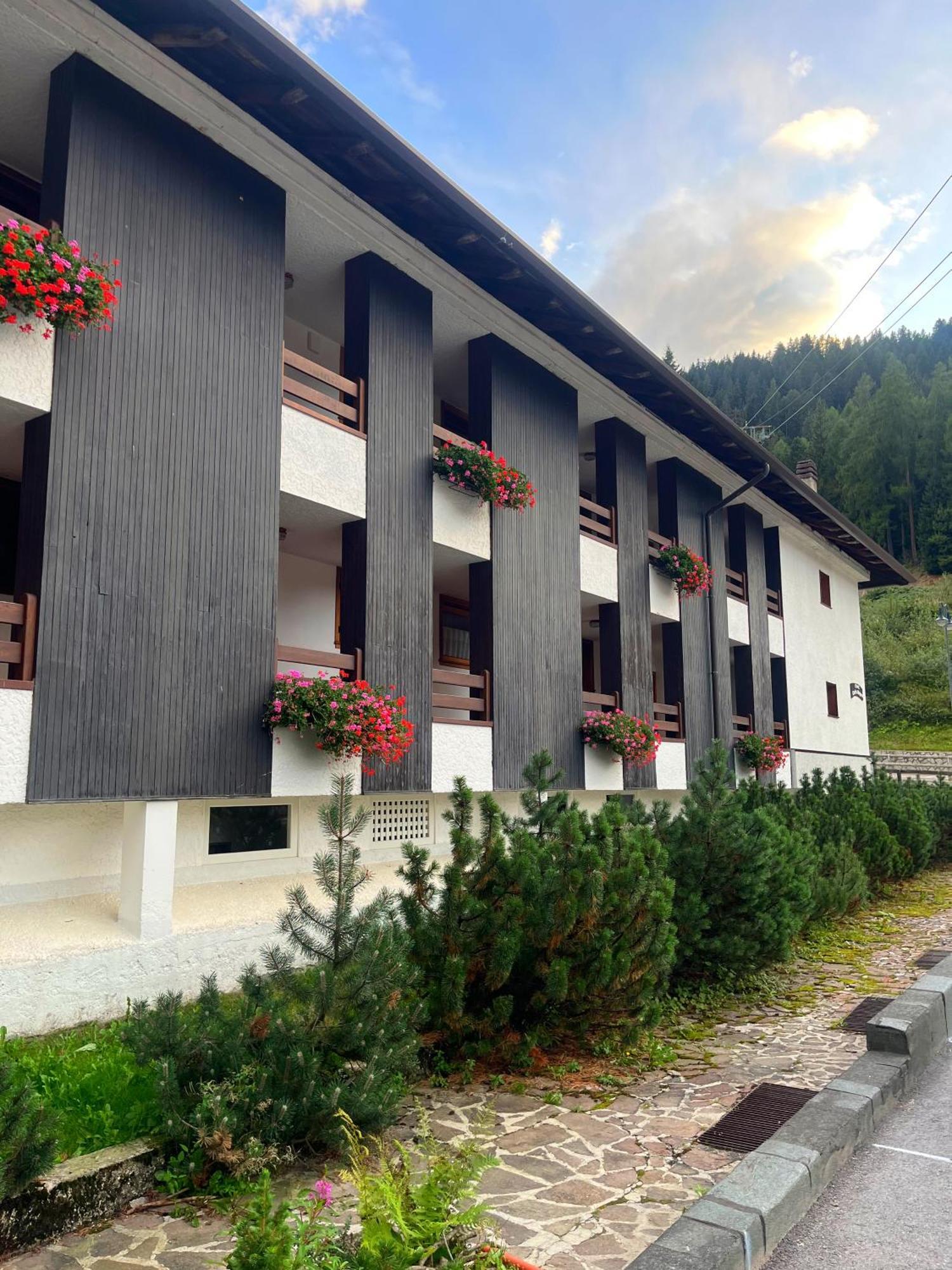 Charming Escape On The Slopes - Apartment Oliver Folgarida Exterior photo